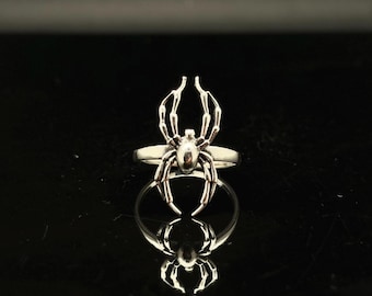 Large Spider Ring // 925 Sterling Silver // Oxidized