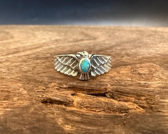 Western Eagle Ring with Turquoise // 925 Sterling Silver // Sizes 8 and 9 Available
