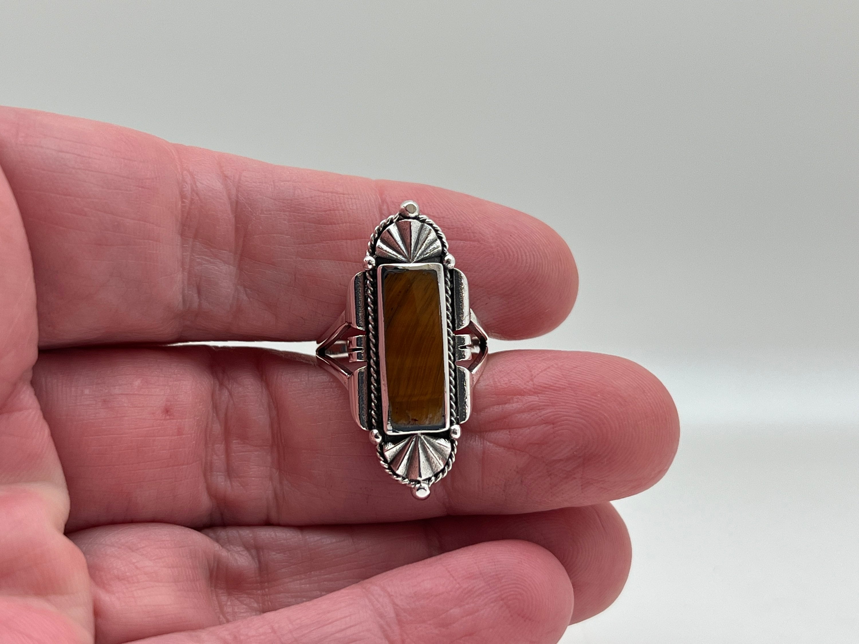Anello in argento sterling 925 con pietra occhio di tigre Boho