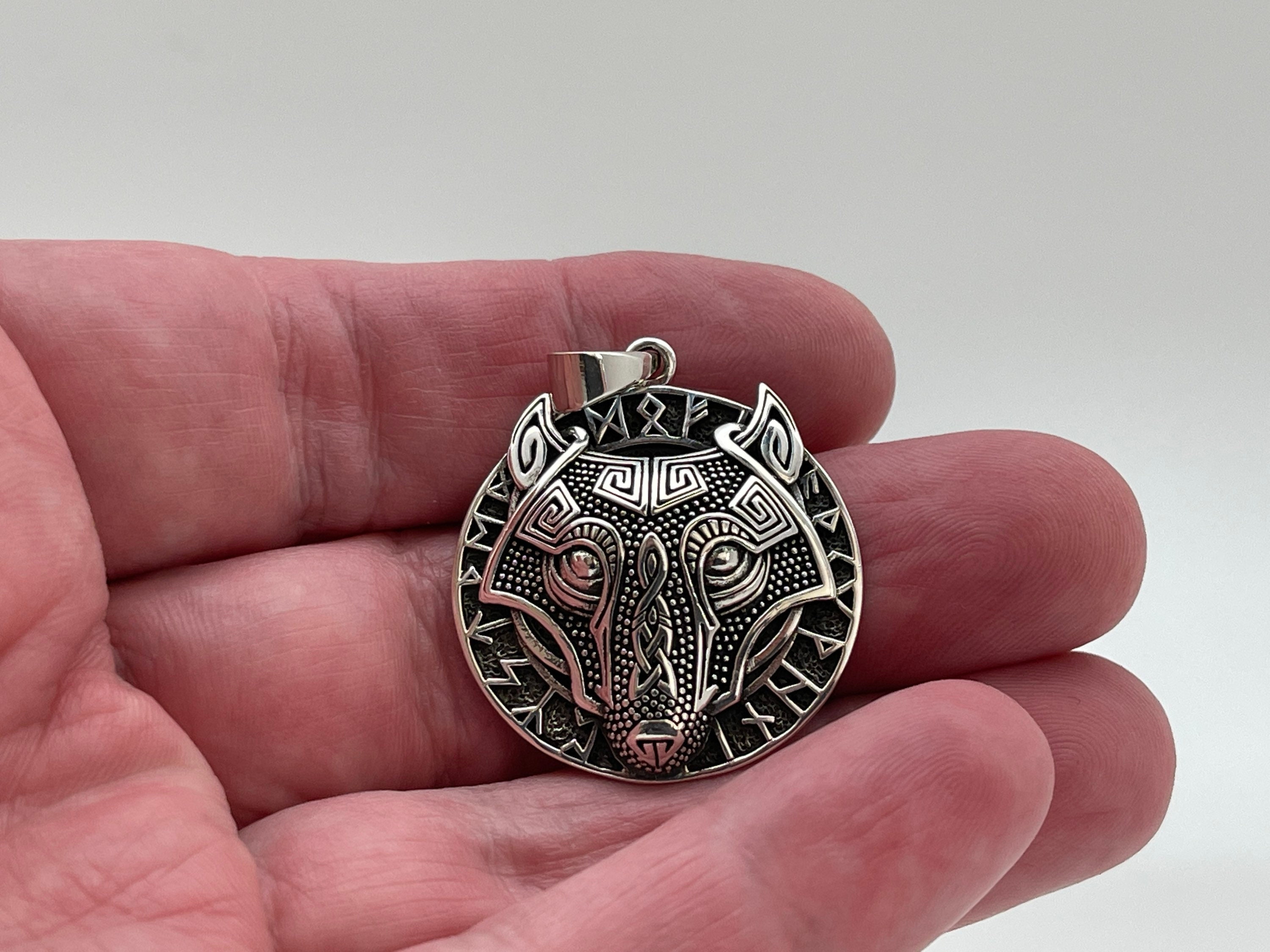 ★追跡&関税込【MIANSAI】シルバーWolf Pendant Necklace il_fullxfull.1717355798_d3dg.jpg