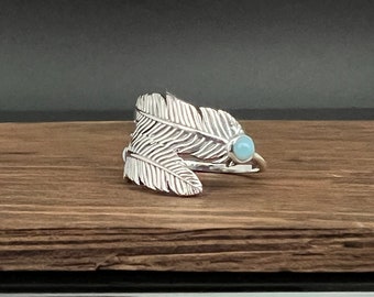 Southwest Feather Ring with Larimar // Sterling Silver // Handcrafted