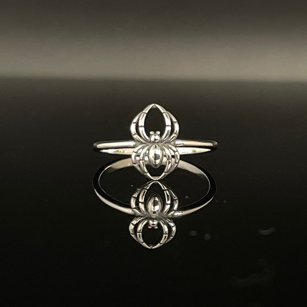 Silver Spider Ring // 925 Sterling Silver // Sterling Spider Ring
