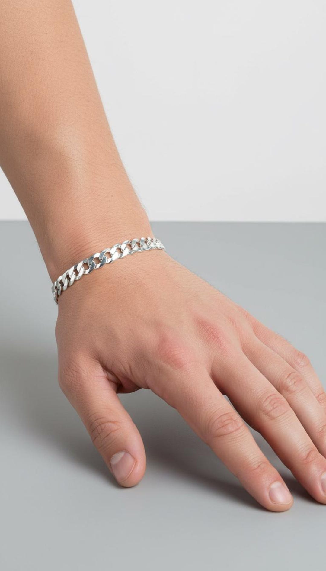イタリア製のスターリングシルバーブレスレット スターリングシルバー フラットカーブブレスレット - 8 mm イタリアン