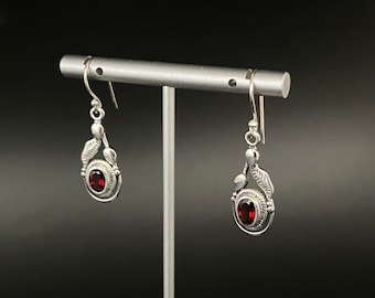 Southwest Silver Feather Earrings with Natural Garnet - 925 Sterling Silver - Handmade