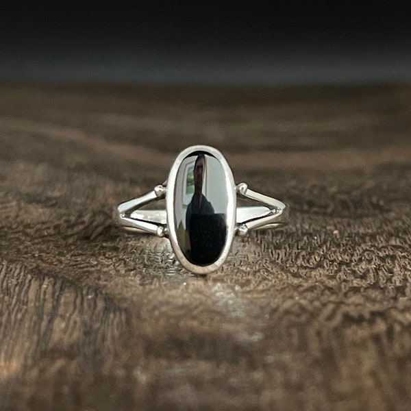 Ovale zwarte onyx ring//925 sterling zilver//geoxideerd//maten 4 tot en met 10
