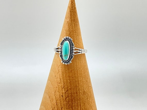 Anello Vintage In Argento Antico Nepalese Con Pietra Turchese