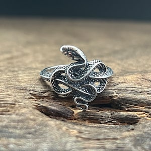 Silver Snake Ring // Oxidized Snake Ring // Sterling Snake Ring // 925 Sterling Silver