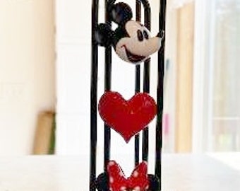 True love mouse paper towel holder