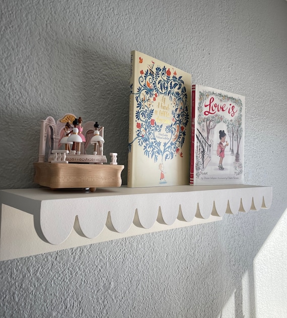 Scalloped Kids Room Shelf: Nursery Floating Book Shelf