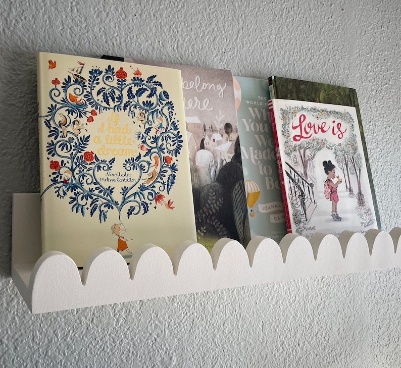 Scalloped Edge Shelf, Nursery Room Shelf, Floating Shelf with Books, White Shelf, Floating Shelf with Scalloped Edge, White Shelf