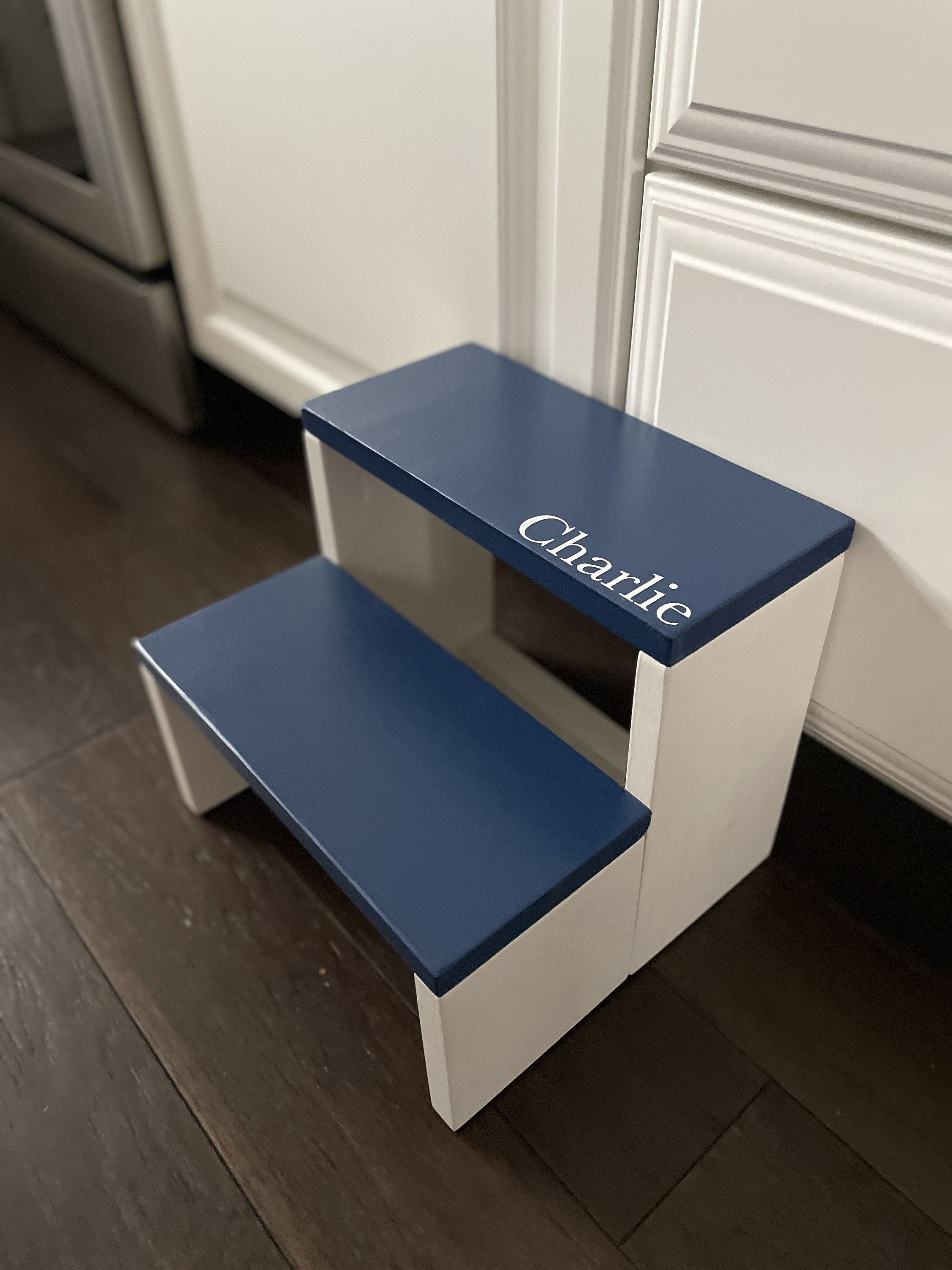 Personalized Kids Wooden Step Stool: Modern Toddler Stool - Thumbnail 3