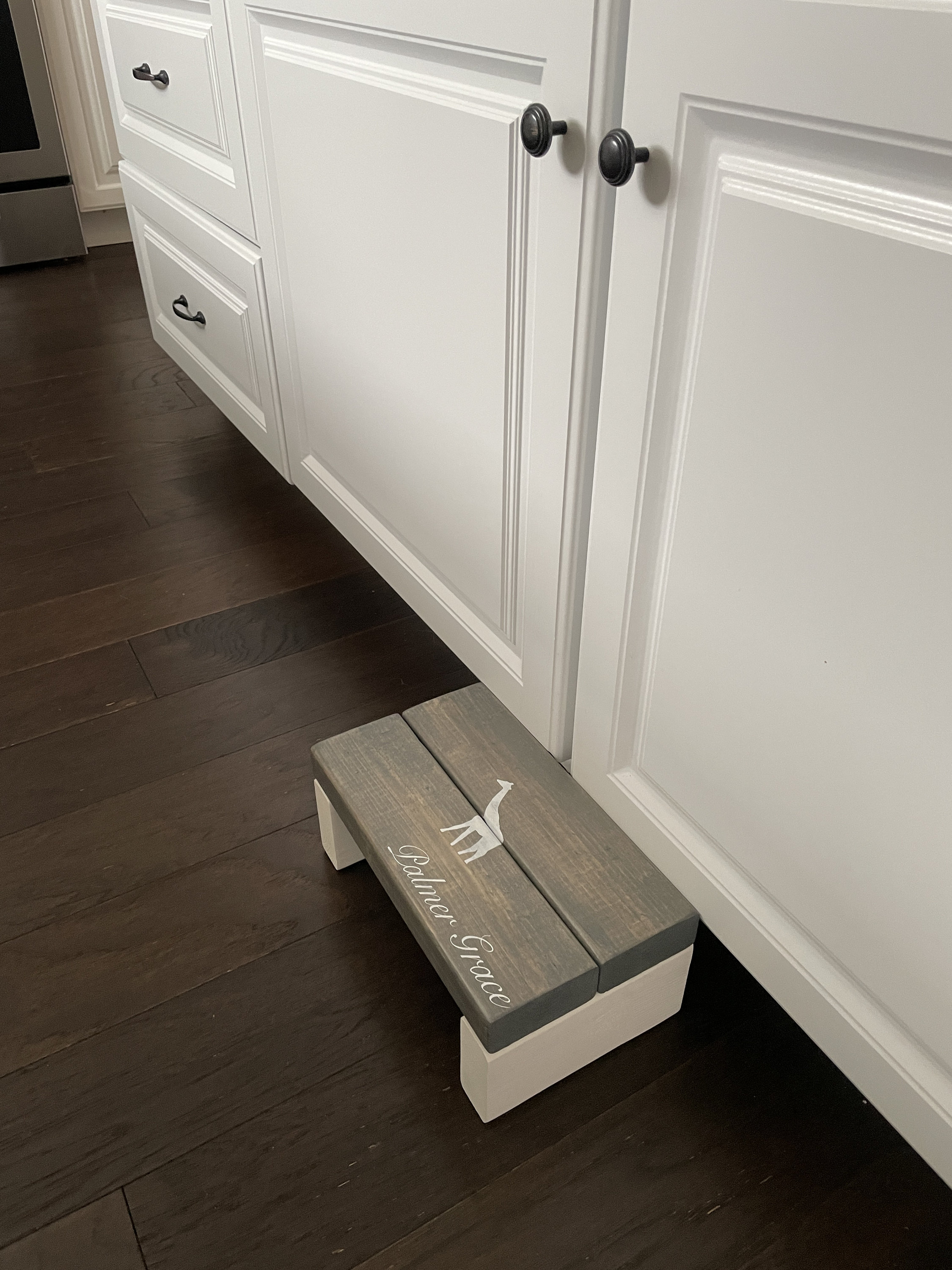 Personalized Wooden Step Stool: Kid's Kitchen Booster - Thumbnail 3