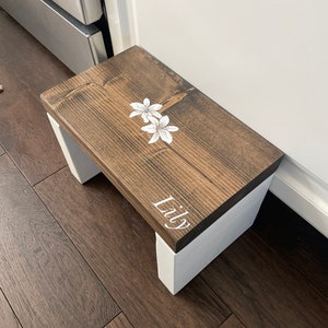 Custom Children&#39;s Step Stool, Single Step, Kid Step Stool, Wooden Step Stool, Rustic Step Stool, Step Stool, Kitchen Stool, Bath Seat, Step