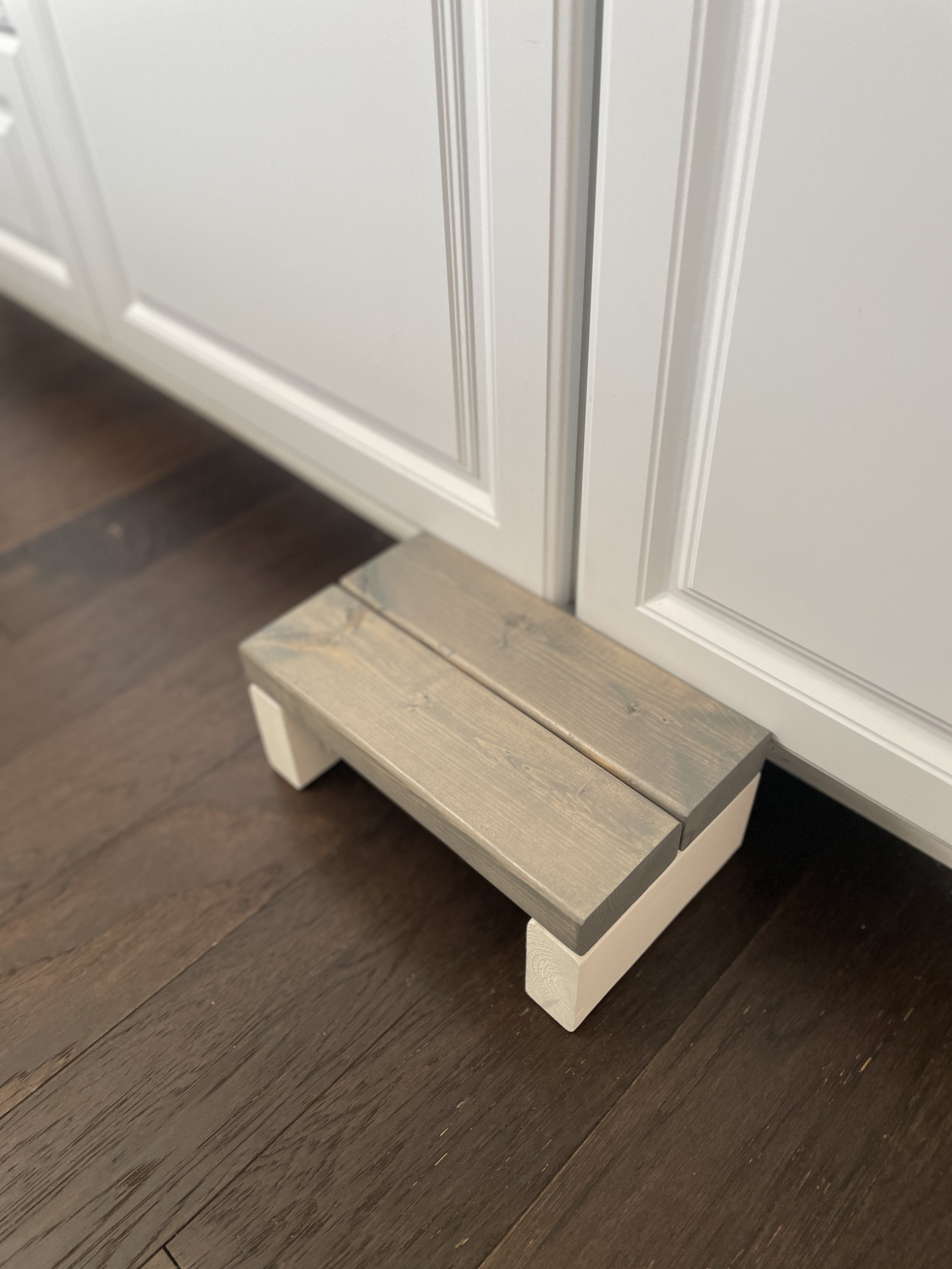 Handmade Small Wooden Step Stool: Weathered Gray & White - Thumbnail 3