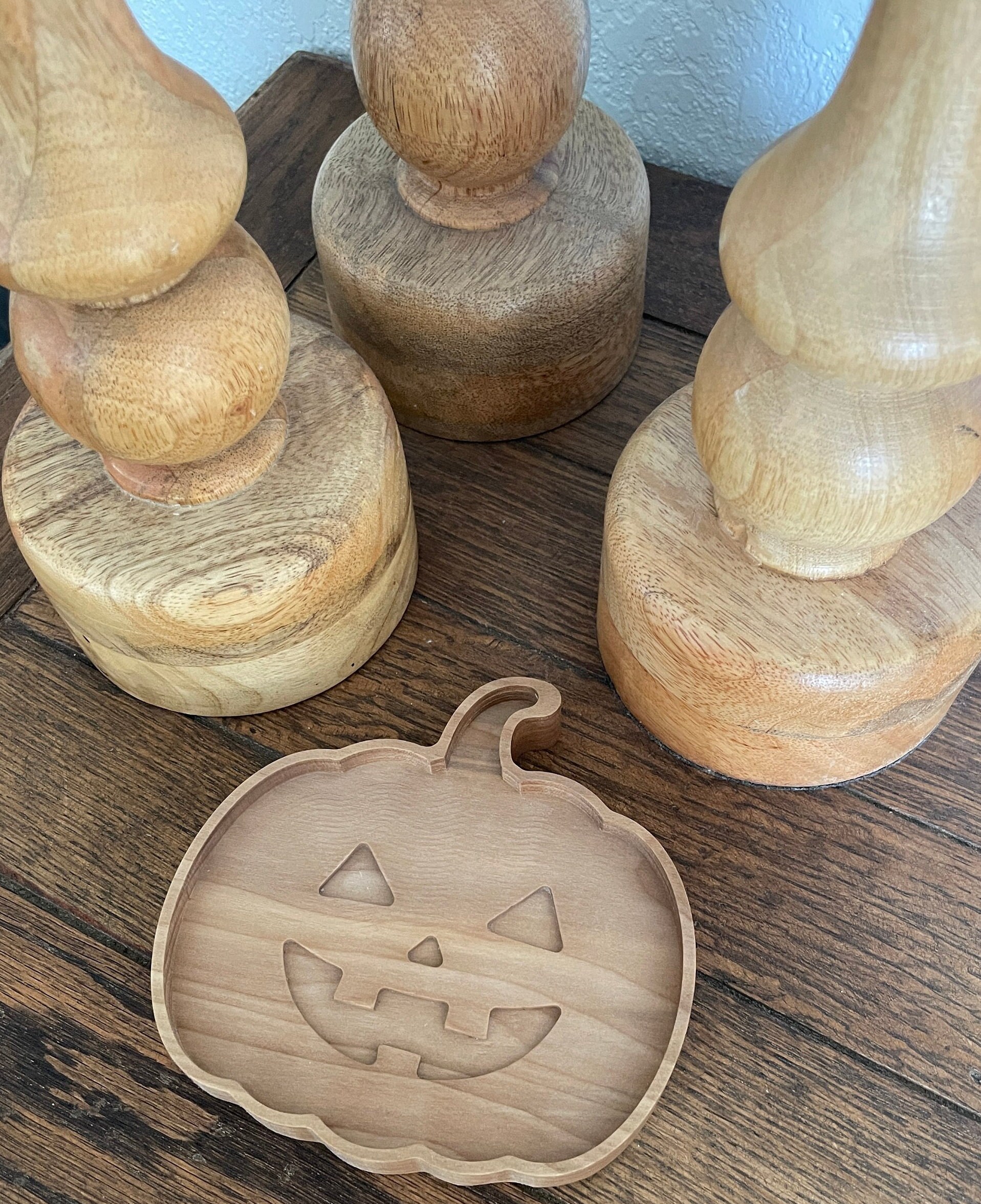 Hardwood Pumpkin Drop Tray, Fall Decor, Food Safe - Thumbnail 6