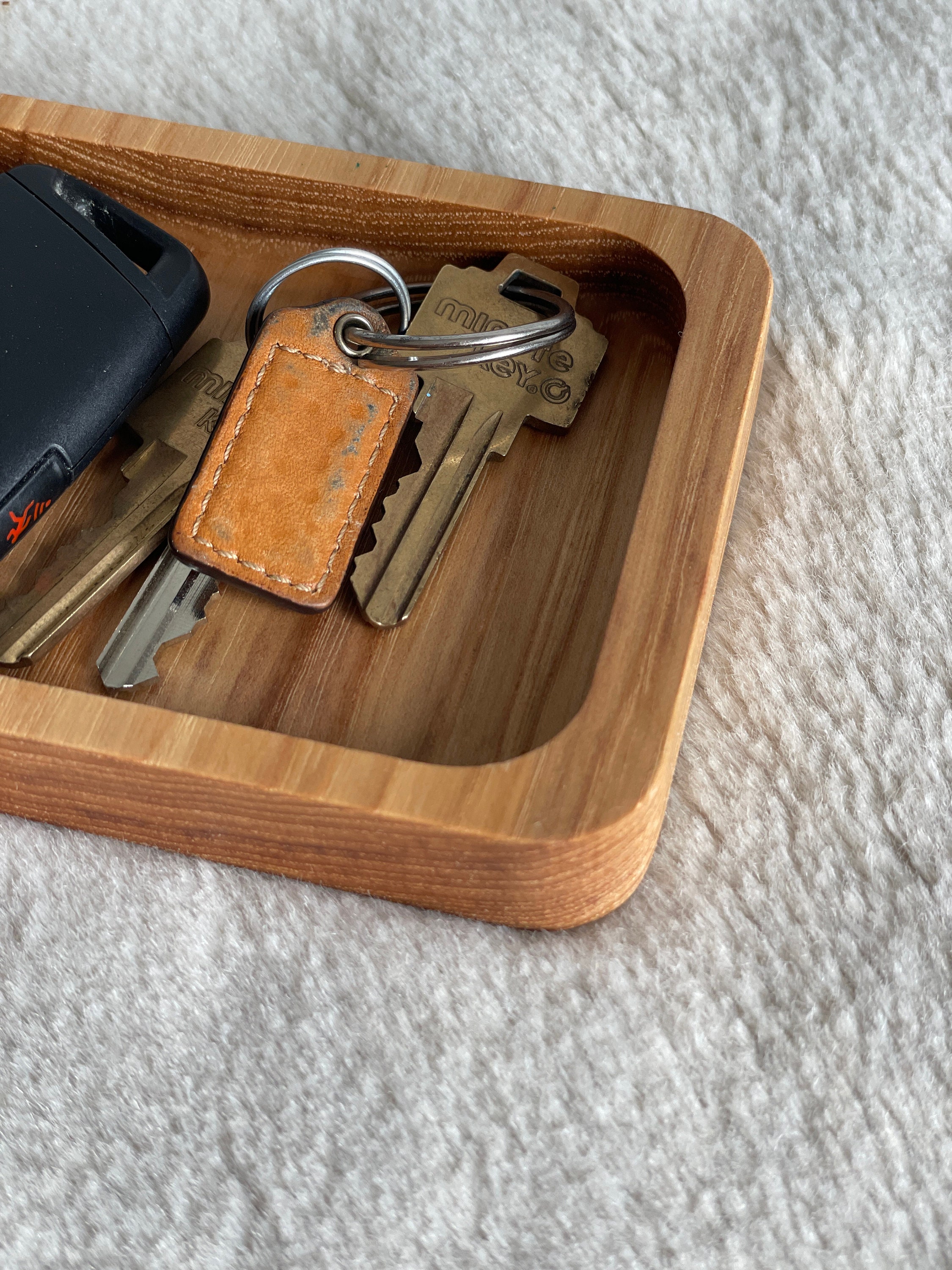 Handmade Hardwood Drop Tray: Rectangle Catch-All Tray - Thumbnail 5