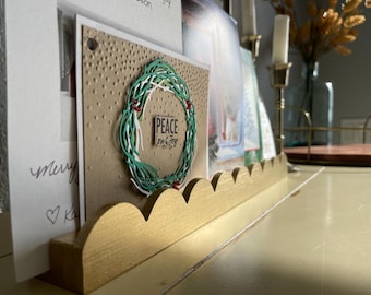 Scalloped Wood Art Display: Freestanding Christmas Card Stand