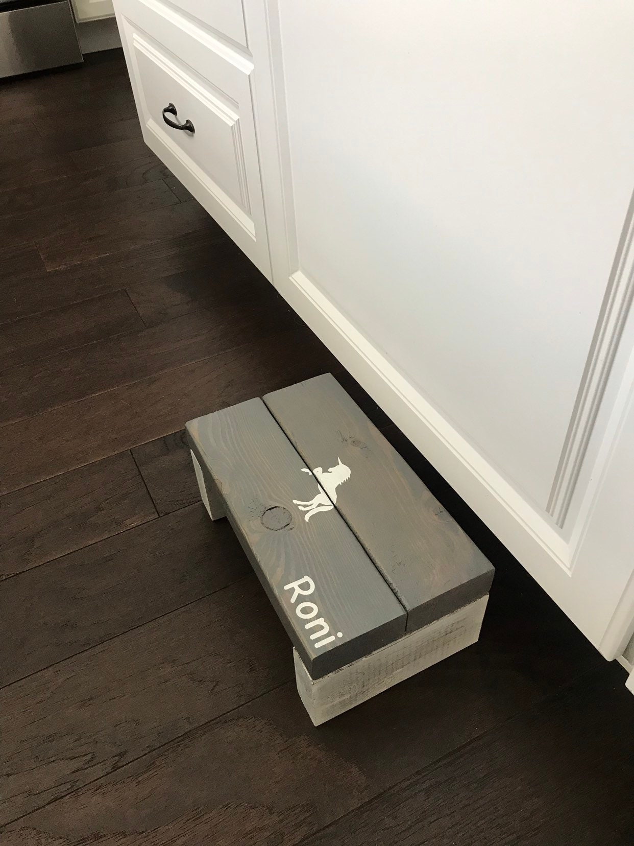 Personalized Wooden Step Stool: Kid's Kitchen Booster - Thumbnail 6