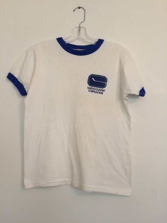 Vintage Vancouver Canucks Tshirt // 70s 