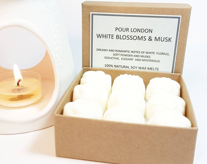 White Blossoms and Musk Scented Soy wax melts x9