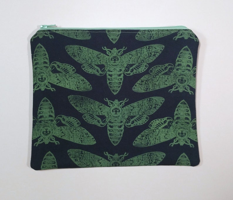 zipper pouchesdeath/'s head mothblock printed