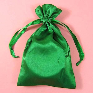 30 Emerald Green Satin Bags with Drawstrings, 3&quot;x4&quot;, 4&quot;x6&quot;, 5&quot;x8&quot;