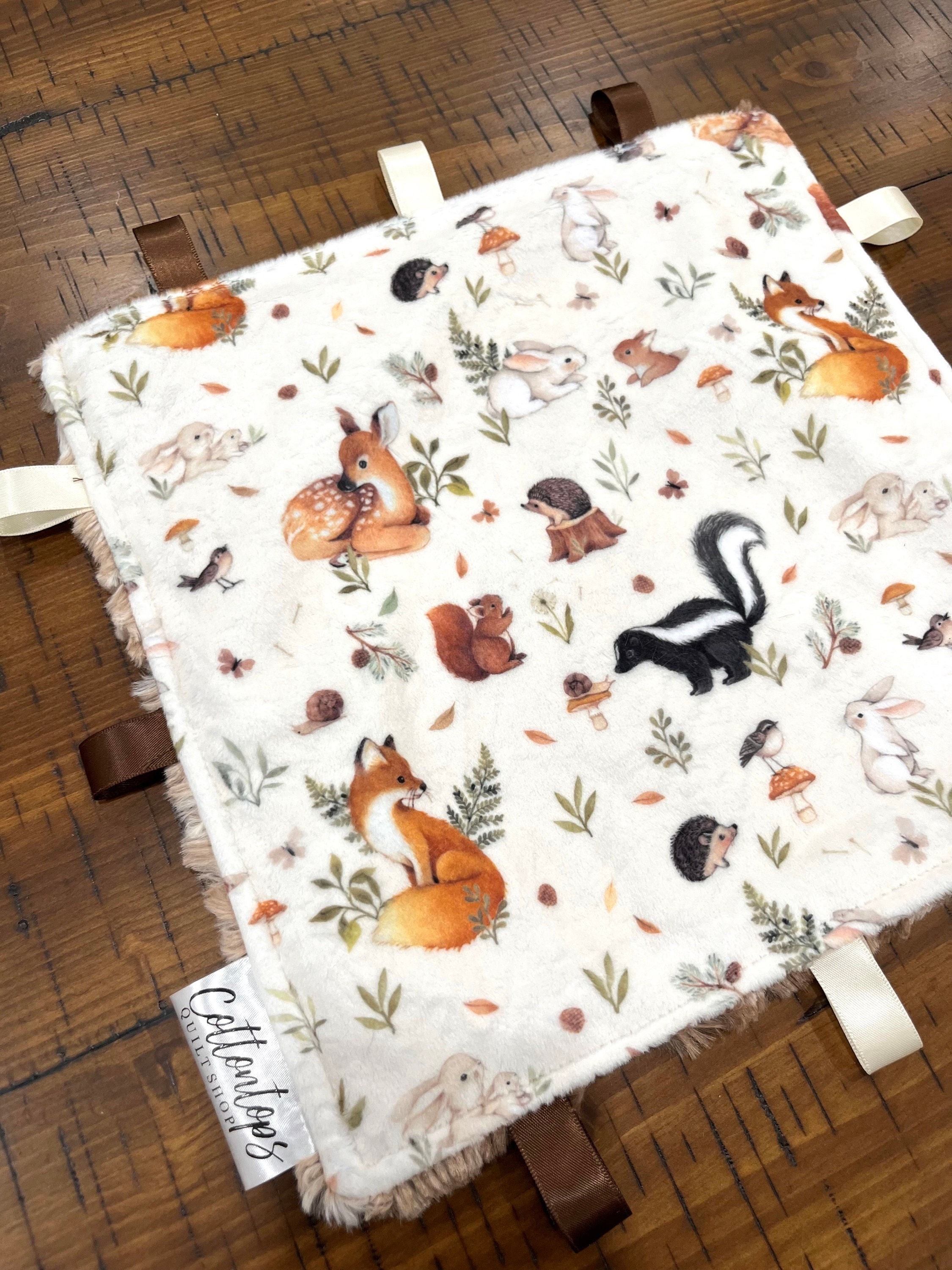 Woodland tag blanket, new baby gift, minky deer fawn, fox hedgehog skunk bunny, rustic country, new baby gift, soft silky ribbon sensory toy
