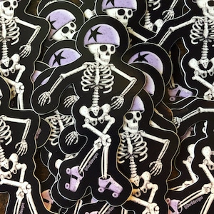 Sticker squelette en vinyle pour roller derby