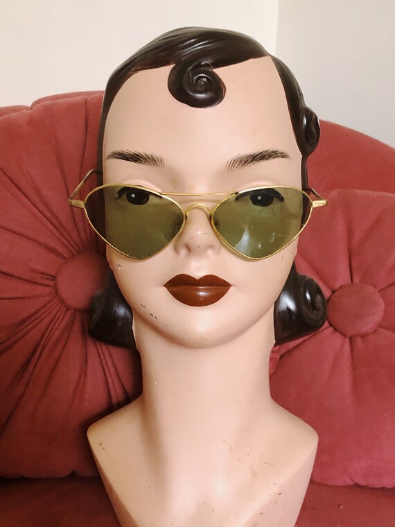 Rare Late 1940s- 1950s cat eye aviator sunglasses