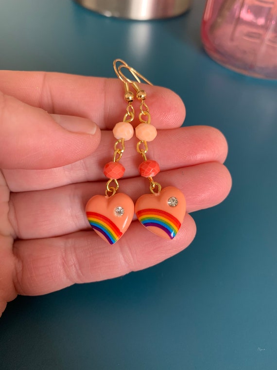 Retro peach rainbow heart rhinestone earrings | Etsy