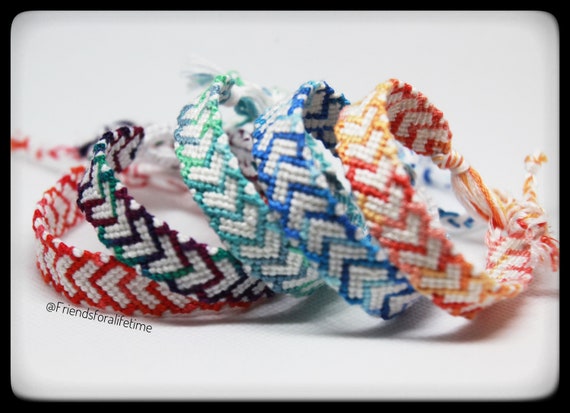 How to Make a Chevron Friendship Bracelet « Jewelry :: WonderHowTo