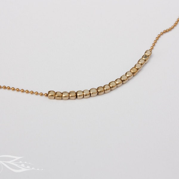 Filigrane Zeile - kurze Halskette 38-42cm