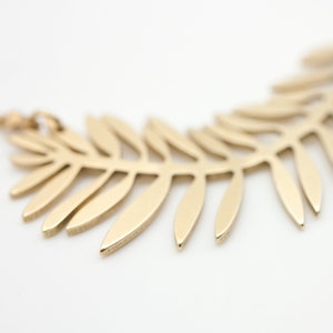 Howea. Handmade short necklace 38-42 cm made of brass image 3
