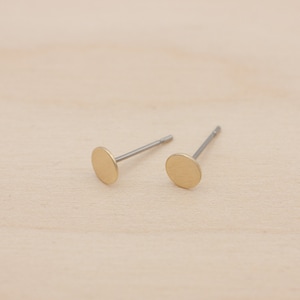 Microcircles 5 mm hand-soldered brass and stainless steel stud earrings image 4