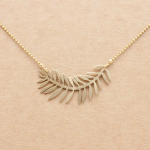 Howea. Handmade short necklace 38-42 cm made of brass image 1