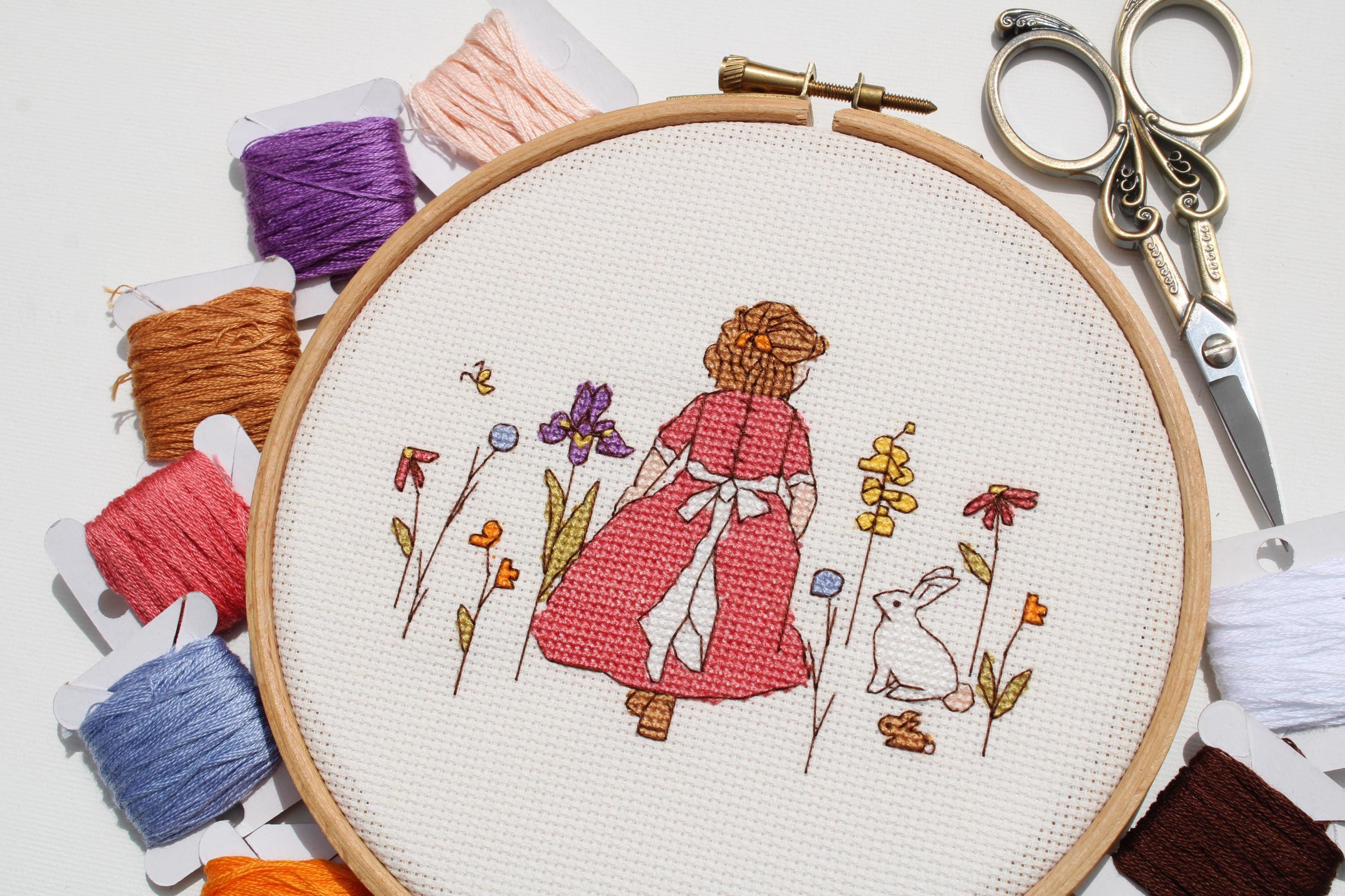 ヴィンテージクロスリネンにハンドメイド手刺繍うさぎちゃん·͜· ♡ ウサギと女の子のクロスステッチパターン：刺繍デザイン（デジタル