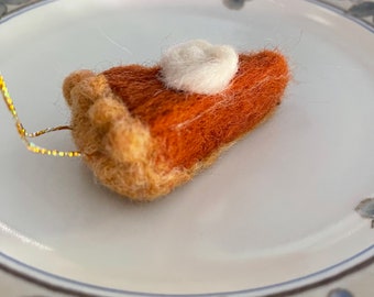 Handmade Needle-felted Pumpkin Pie wool Ornament, USA MADE