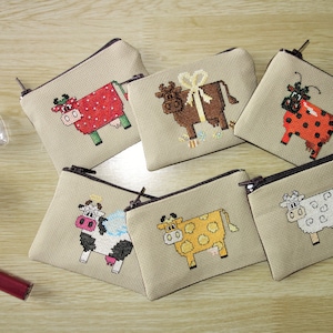 70 modelos possíveis / Bolsa pequena / Vacas disfarçadas / Acessórios para bolsas / Diferentes modelos / Estojo pequeno