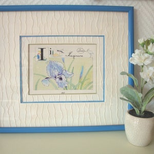 Encadrement d'art d'une carte postale sur le thème de l'iris / Prêt à poser  / Décoration de salon / mot et imagerie / nature fleurs