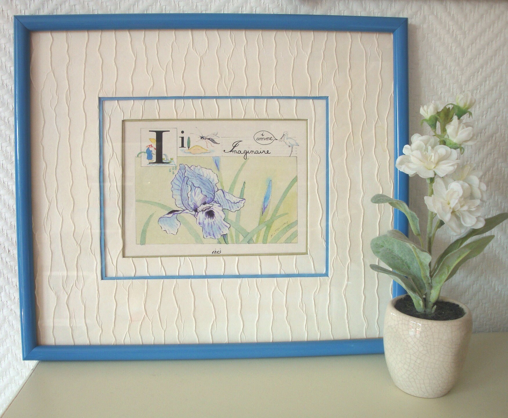 Encadrement d'art d'une Carte Postale sur Le Thème de L'iris/Prêt à Poser Décoration Salon Mot et Im