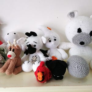 Handgemaakte Amigurumi gehaakte dieren, kerstpluche, babyshowercadeau, kinderkamerdecoratie, halloween decor, drakenkat
