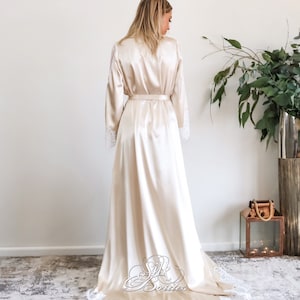 Champagne Long Bridal Robe with Train, Boudoir Maxi Dressing Gown, Luxury Wedding Gift image 5