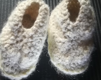 Wool slippers