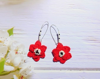 Beautiful floral gift for best teacher, Adorable red roses earrings for mom, Botanical jewelry for nature lovers, Ideal anniversary present