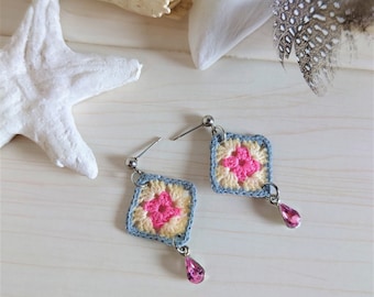 Miniature romantic square earrings, Ideal anniversary present, Gorgeous gift for Mom, For crochet lovers, Delicate pink jewelry for sister