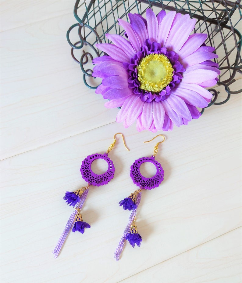 Floral delicate earrings for wedding, Wooden ornaments dangle, Beautiful jewelry gift for sister in law, 10 years together surprise for wife image 6