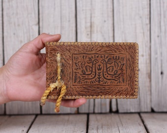 Vintage Leather Photo Album: Small Family Memory Keeper