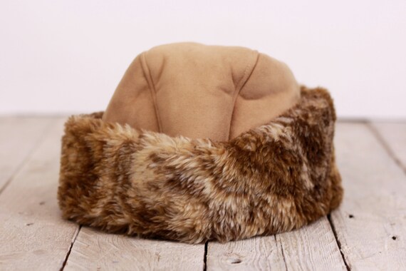 Women Winter Hat, Vintage Lady's Hat, Sheepskin H… - image 8