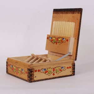 Vintage Hand Made Wooden Cigarette Box with Lid, Cigarette Case