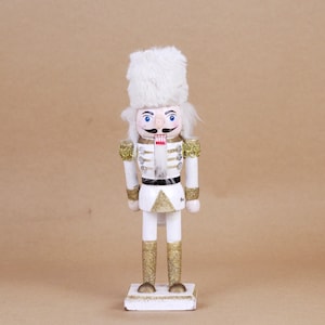 Wooden nutcracker,  Wooden Christmas nutcracker, Nutcracker figurine, Vintage nutcracker, Christmas collectible, Collectible nutcracker
